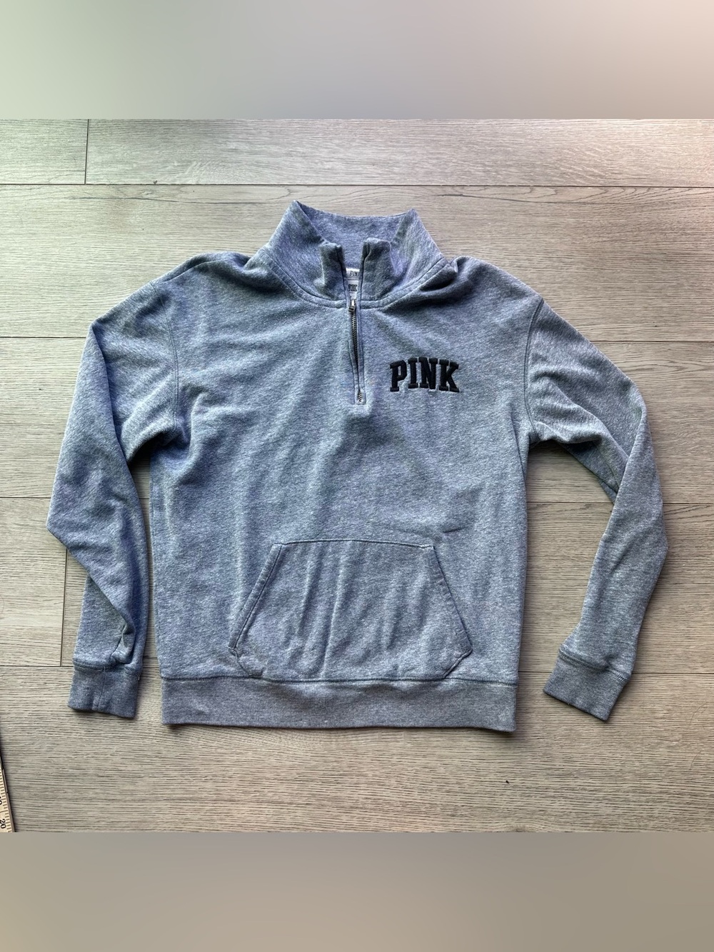 PINK Victoria’s Secret Gray Quarter Zip Pullover Sweatshirt XS‎